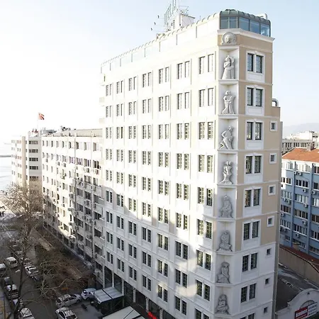 Marla Hotel