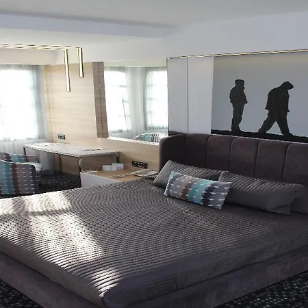 Marla 3* İzmir