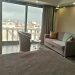Marla Hotel